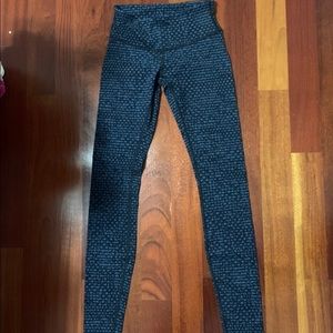 lululemon leggings size 2